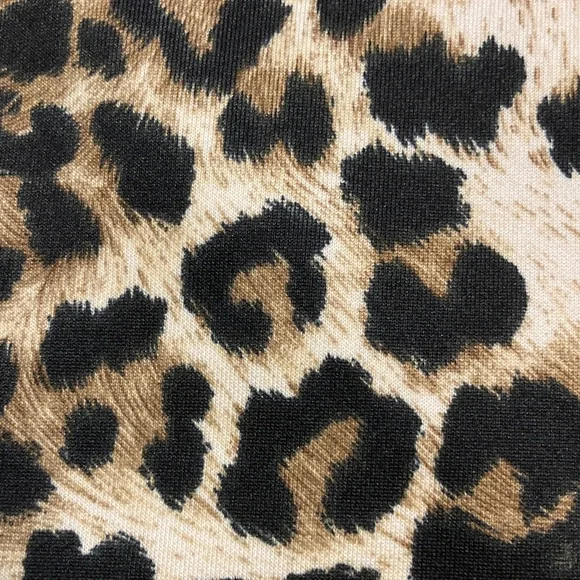 Elegant Soft Stretch Leopard Print Pencil Skirt Marked Large Fits Small - Picture 2 of 7